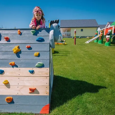 Bajkowe Wzgorze בובולין