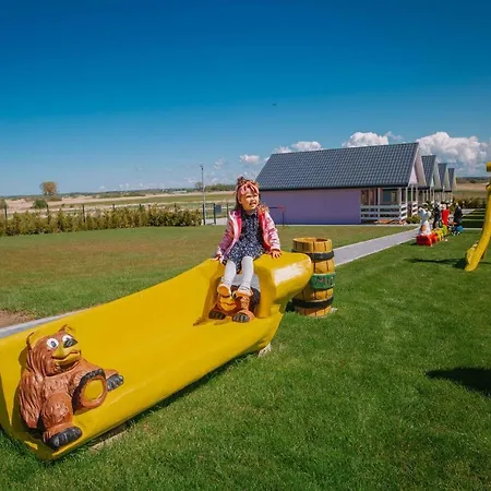 Bajkowe Wzgorze בובולין